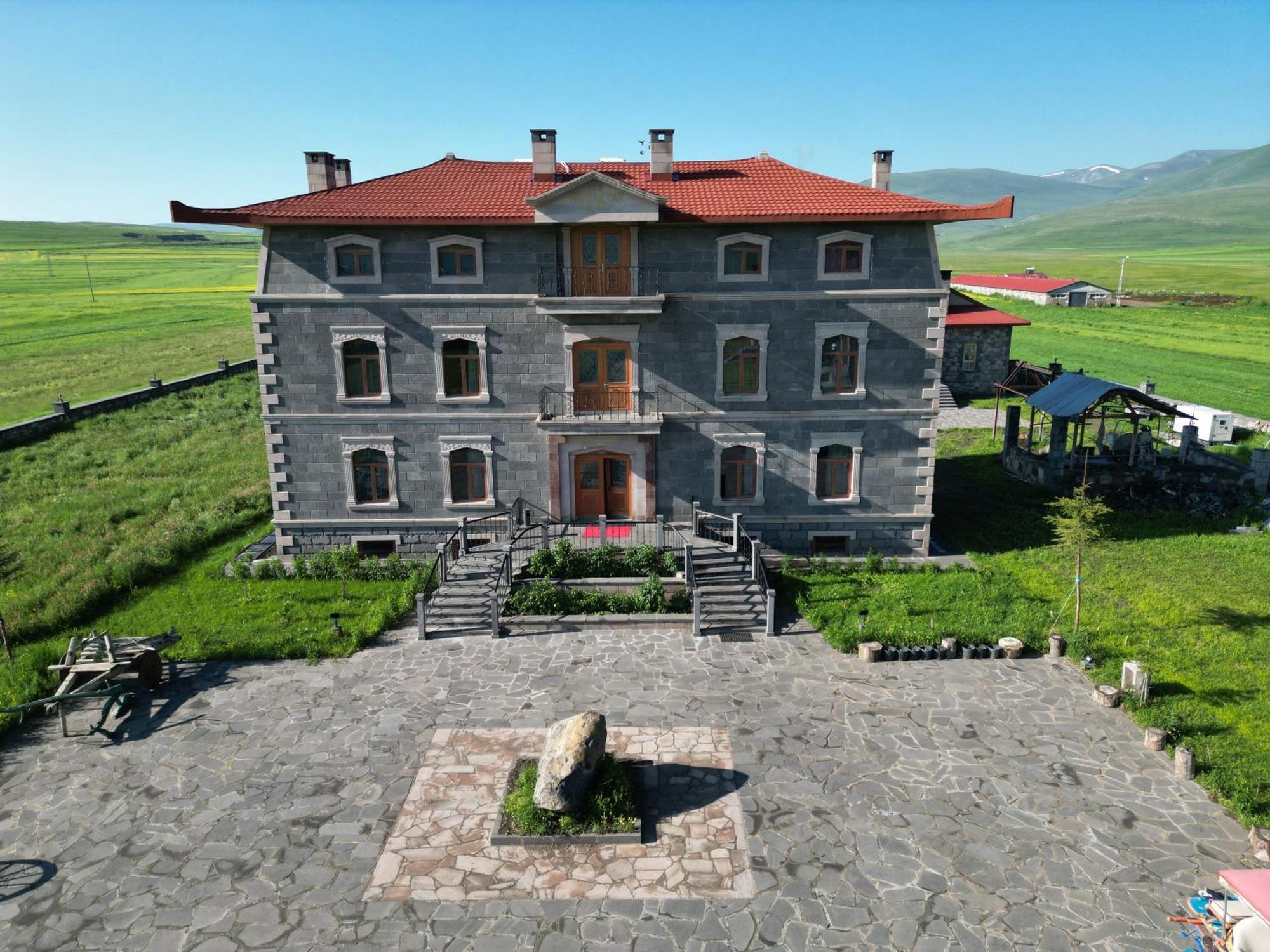 Lake Cildir Lodge Exterior foto